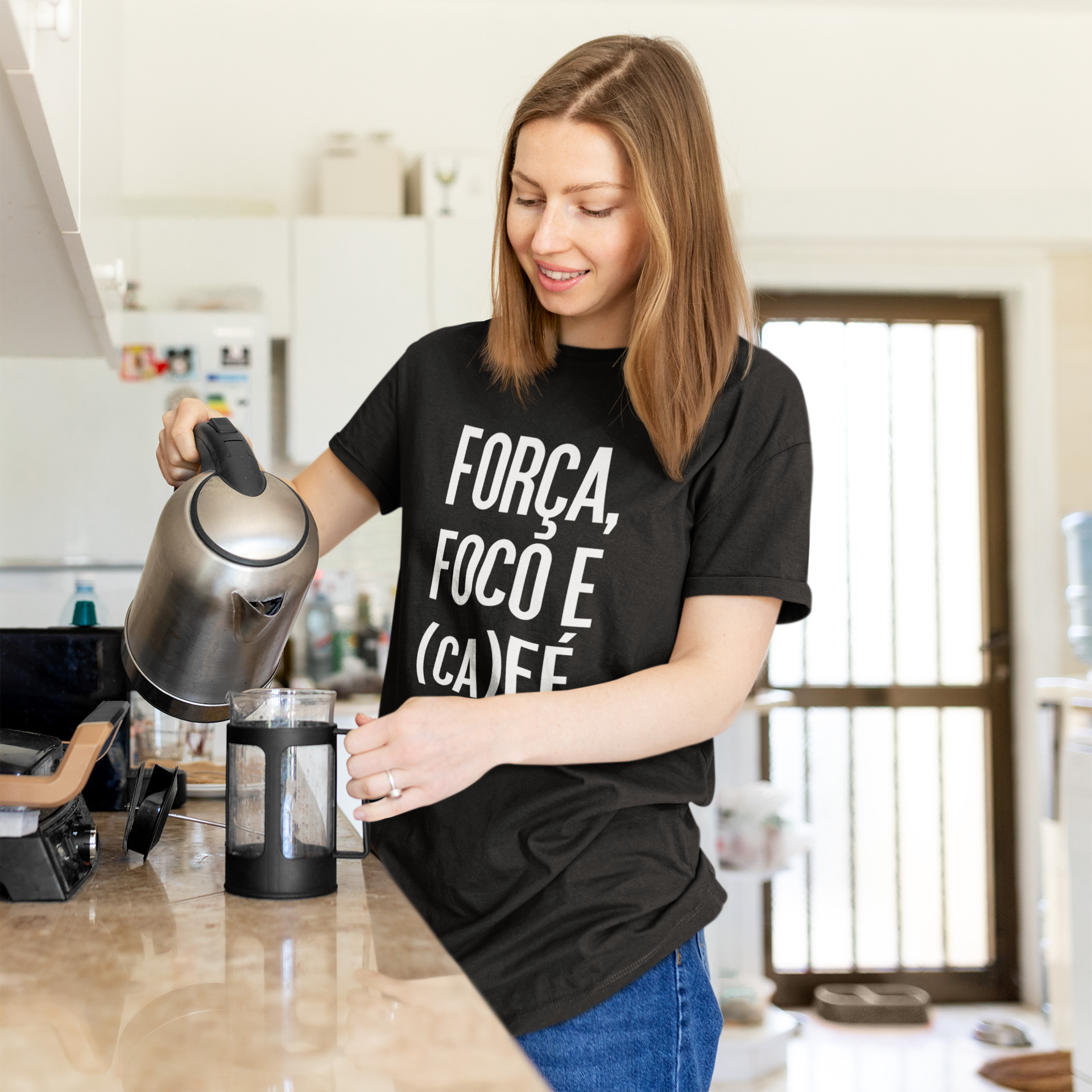 Camiseta Feminina Café - Força, Foco e Café