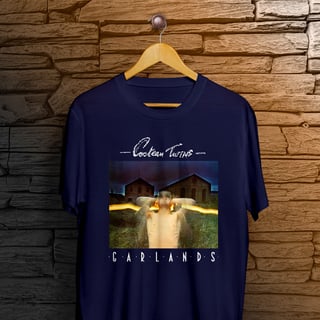 Nome do produto Camiseta Cocteau Twins - Garlands - Logo Branco