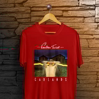 Nome do produto Camiseta Cocteau Twins - Garlands - Logo Branco