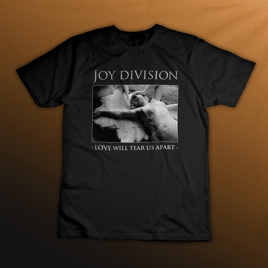 Nome do produto: Plus Size Joy Division - Love - Logo Branco