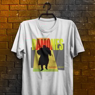 Nome do produto Camiseta Ramones - Pleasant Dreams