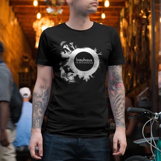 Nome do produto Camiseta Bauhaus - The Sky's Gone Out