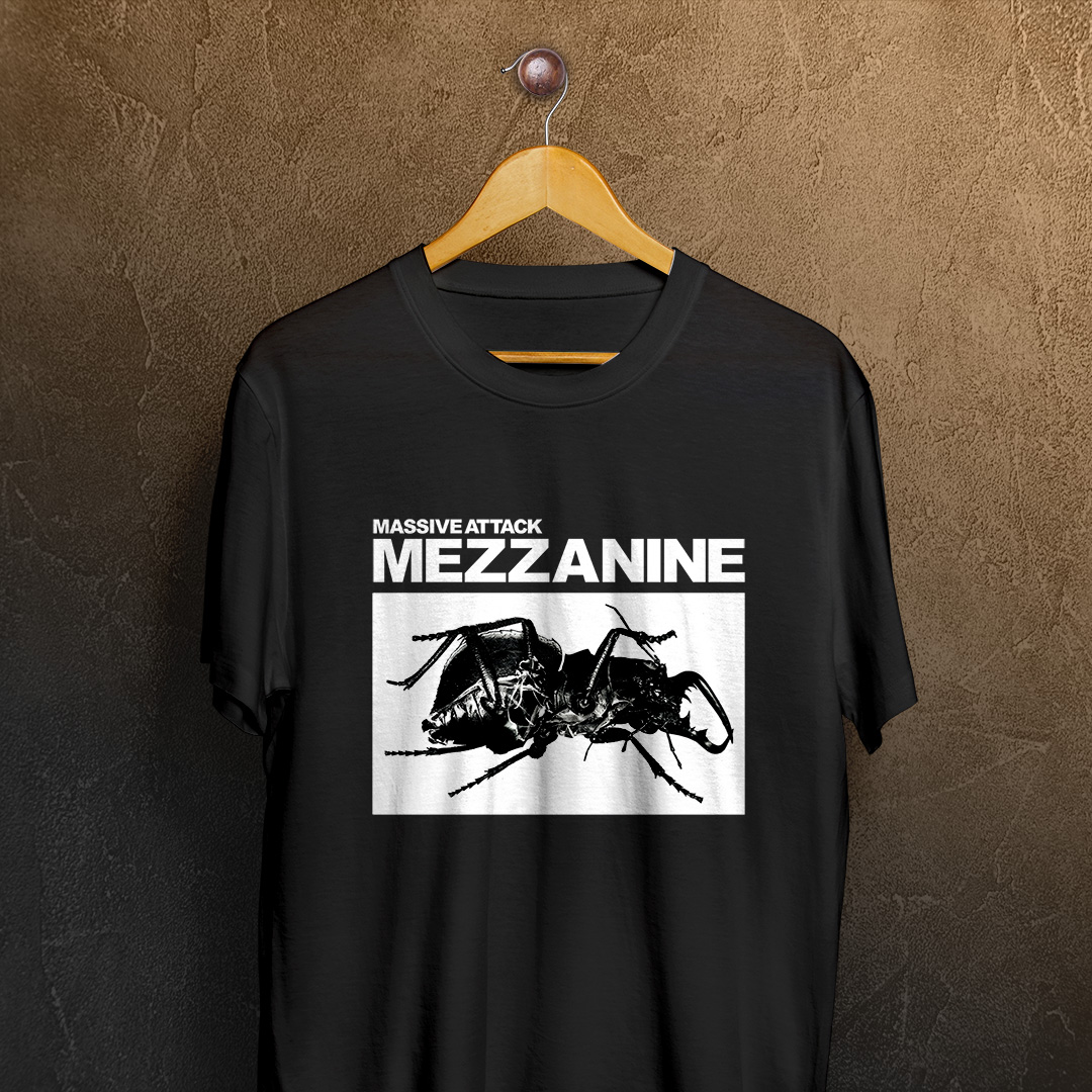 Nome do produto: Camiseta Massive Attack - Mezzanine LB