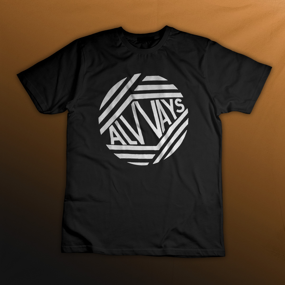 Nome do produto: Plus Size Alvvays - Logo Branco