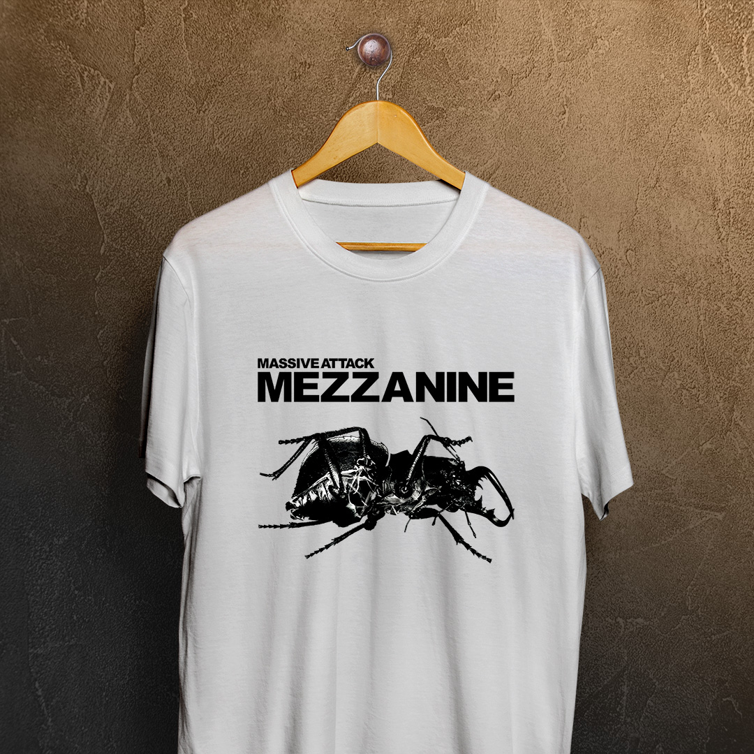 Nome do produto: Camiseta Massive Attack - Mezzanine LP