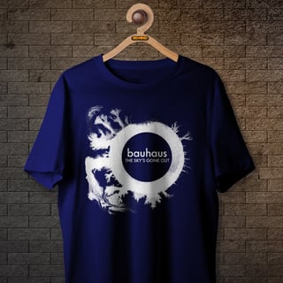 Nome do produto Camiseta Bauhaus - The Sky's Gone Out