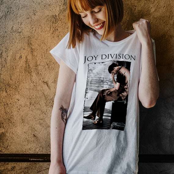 Baby Look Joy Division - Ian Curtis - Logo Preto