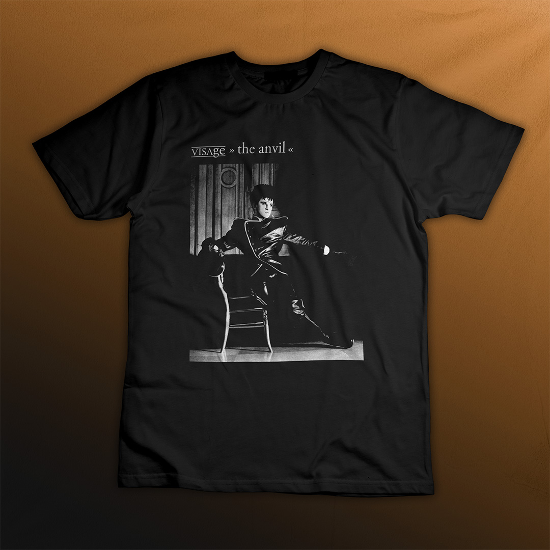 Plus Size Visage - The Anvil