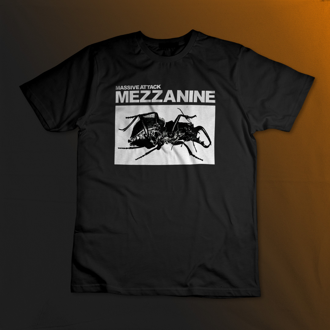 Nome do produto: Plus Size Massive Attack - Mezzanine LB