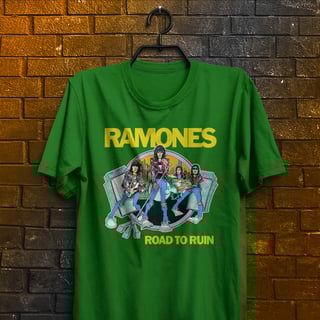 Nome do produto Camiseta Ramones - Road To Ruin