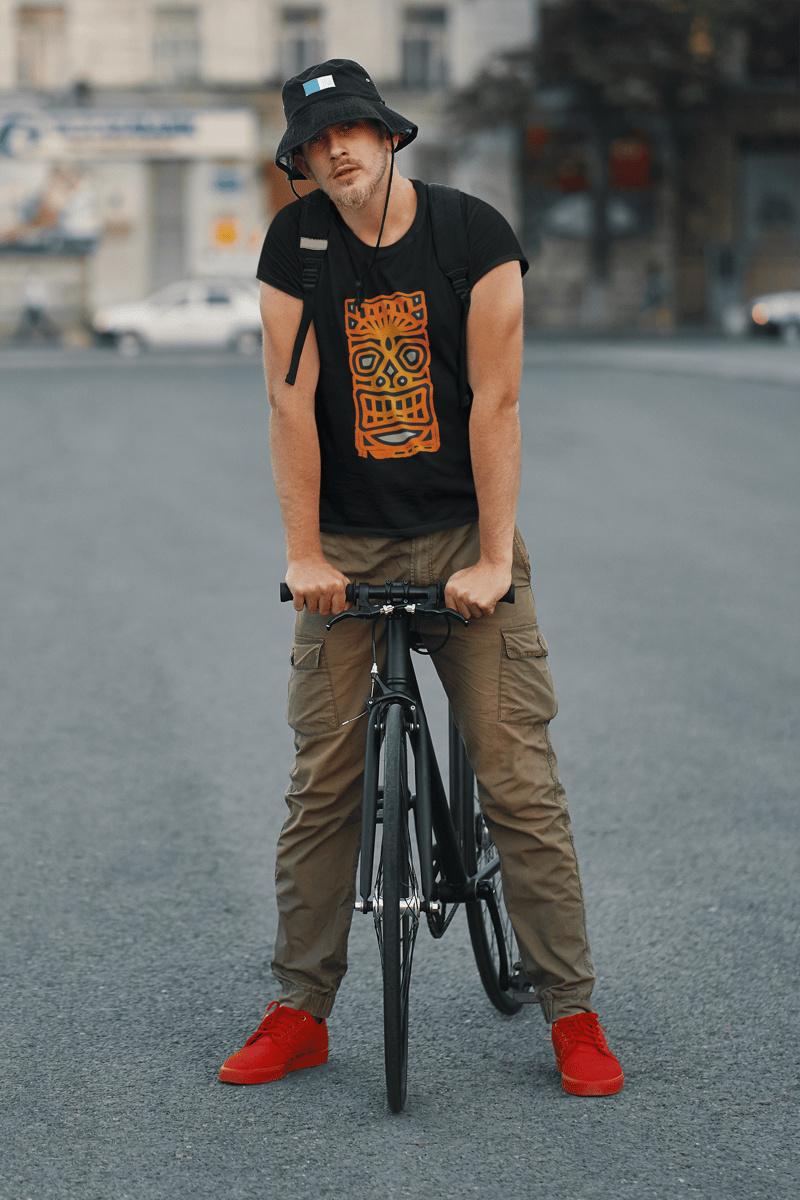 Nome do produto: Camiseta Tribal Carranca