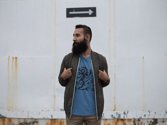 Camiseta Macaco Tribal