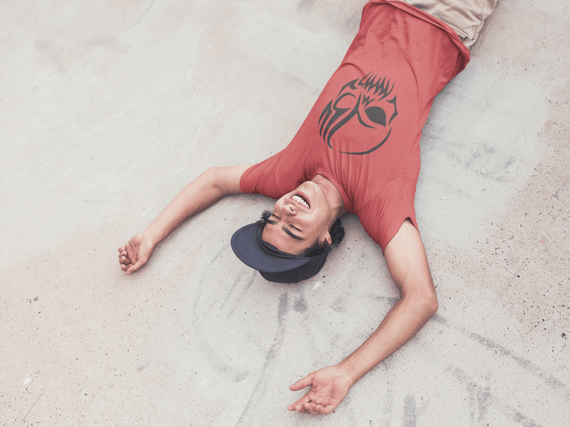 Camiseta Caveira Tribal