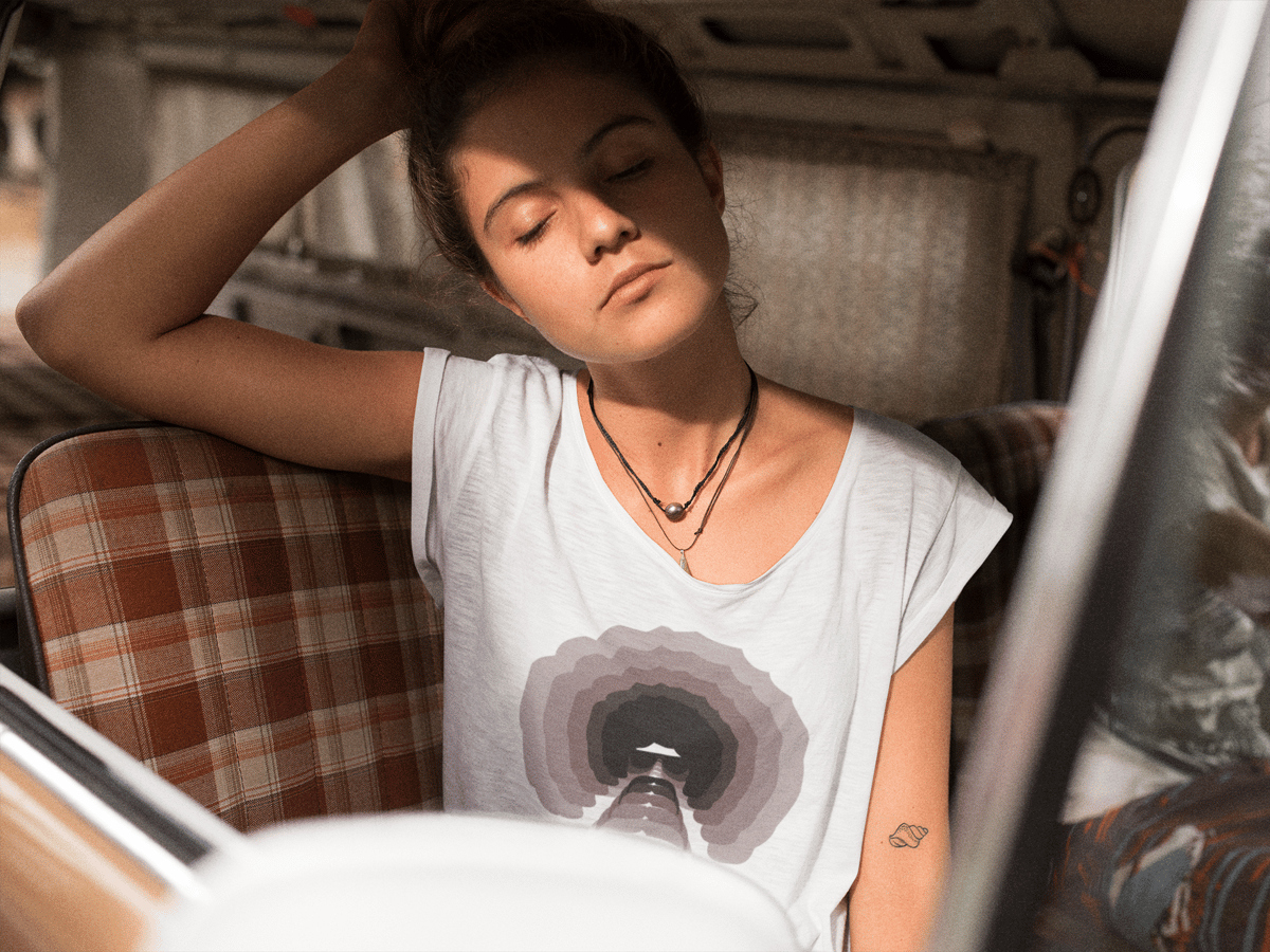 Nome do produto: Camiseta Baby Long Anos 70