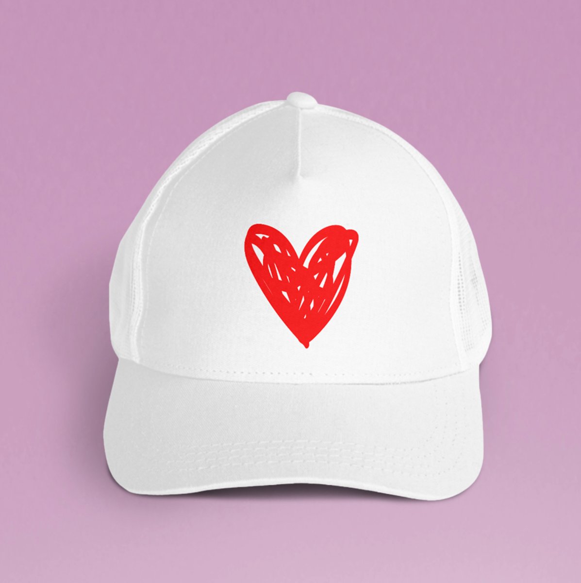 Nome do produto: BONÉ TRUCKER | Coração peludo (branco e preto)