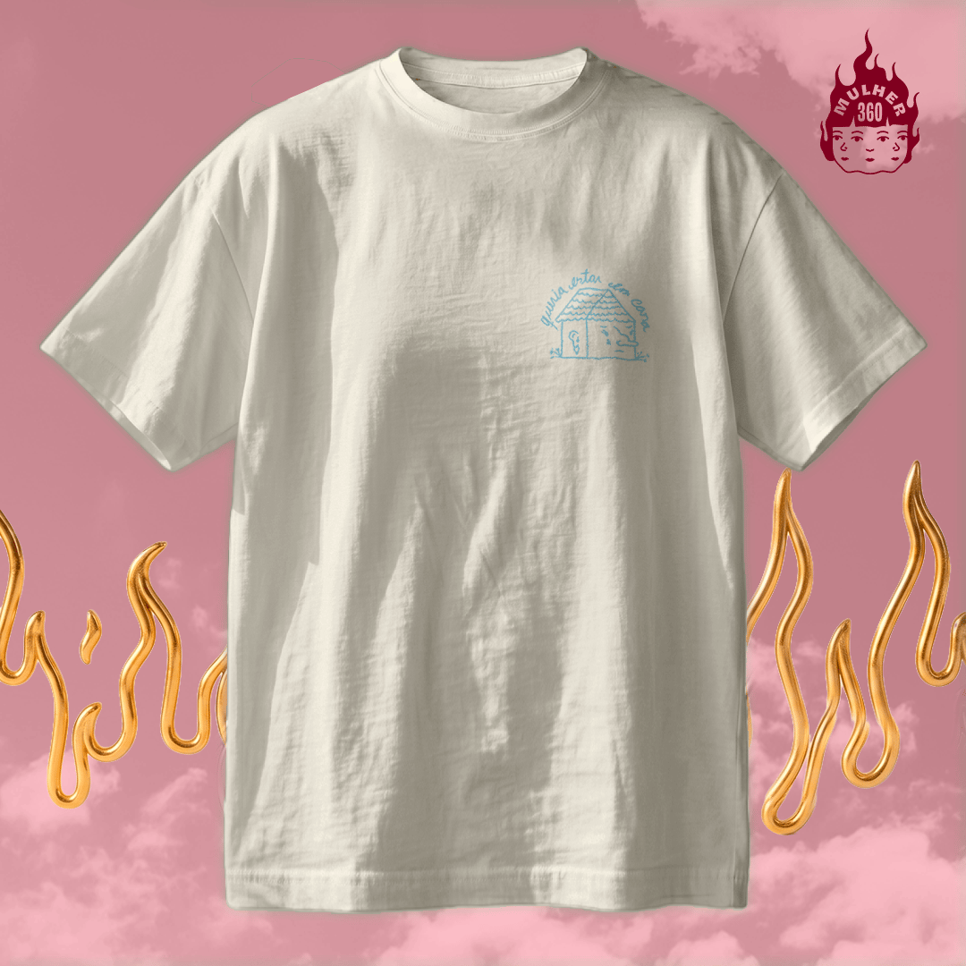 Nome do produto: Queria estar em Casa - Camiseta Regular