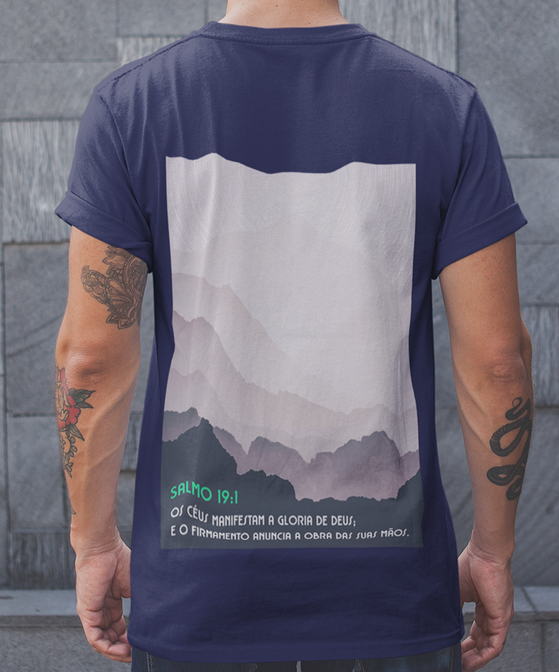 Nome do produto: Nosso maravilhoso Deus - t-shirt quality frente e verso