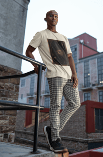Nome do produto Camiseta Premium Tarot Estelar | O COSMO