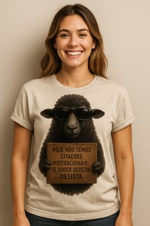 Nome do produtoOvelha Negra | Desista se quiser. T-Shirt Prime