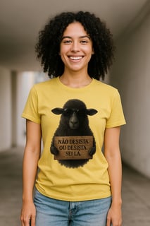 Nome do produtoOvelha Negra | Desista ou sei lá. Tee T-Shirt Estonada
