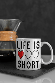 Nome do produto Caneca Life Is Short ⭐⭐⭐⭐⭐100+ Avaliações