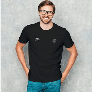 Nome do produto Camiseta Domination - Dominate with confidence.