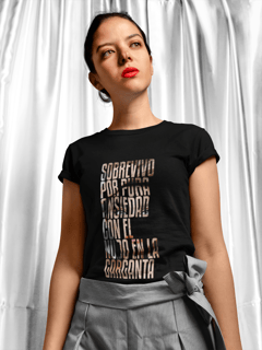 Nome do produto Camiseta Unissex - Anahí ★