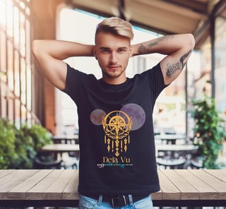 Camiseta Deja Vu com estampa Dourada