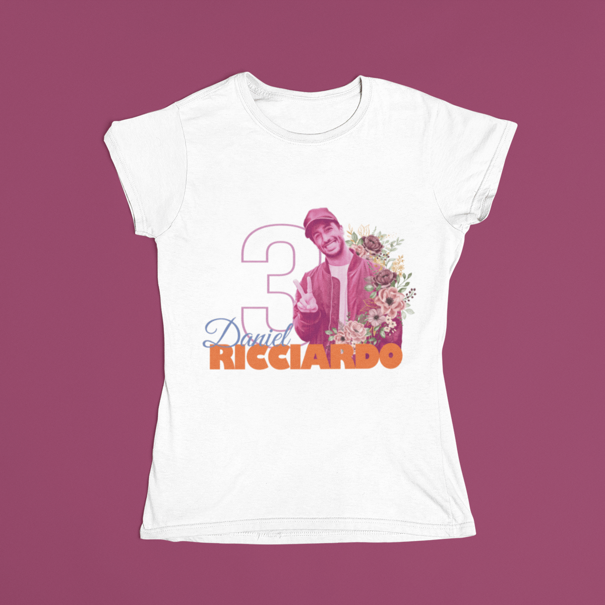 Nome do produto: Camiseta Baby Look Daniel Ricciardo The Honey Badger