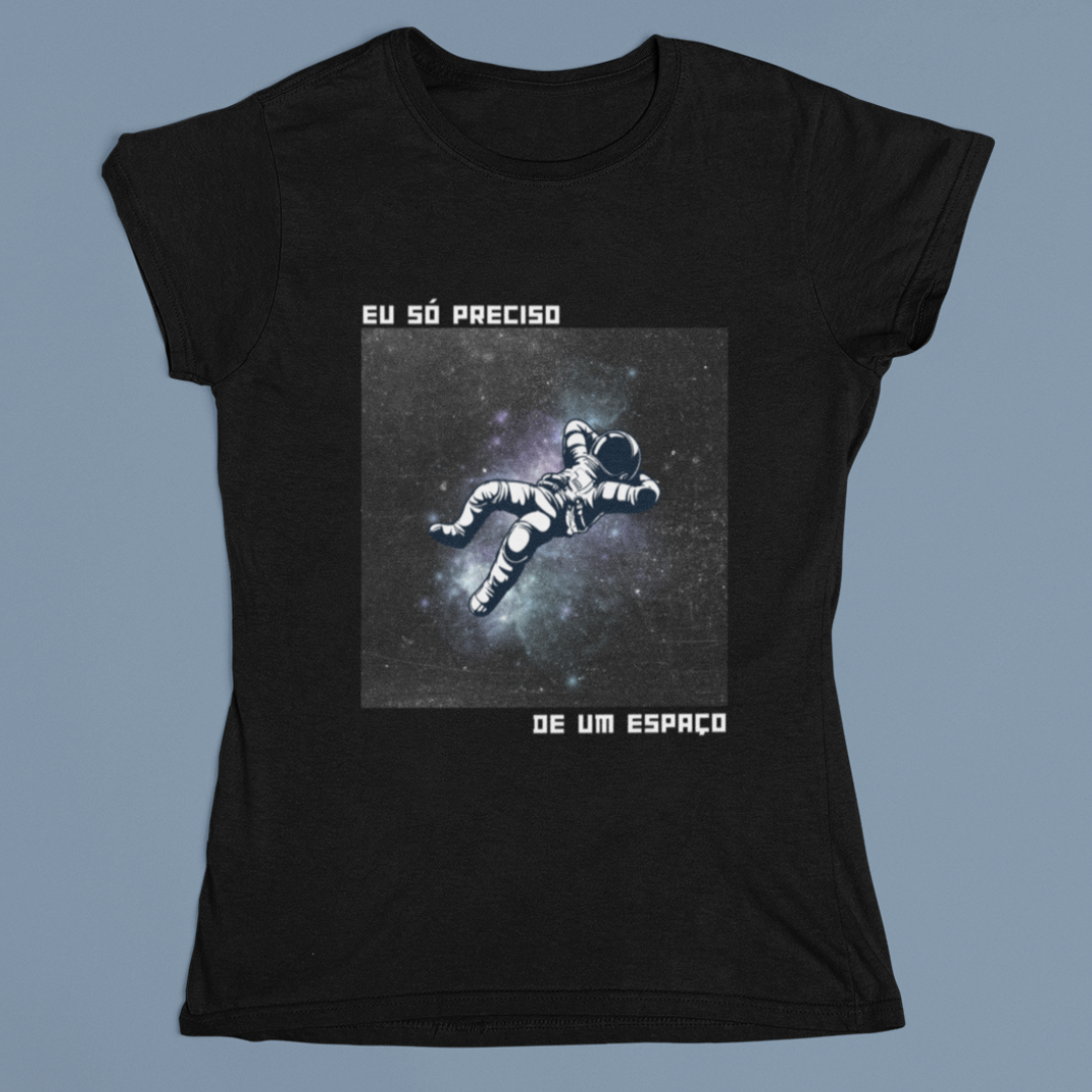 Nome do produto: CAMISETA BABY LONG EU SÓ PRECISO DE UM ESPAÇO