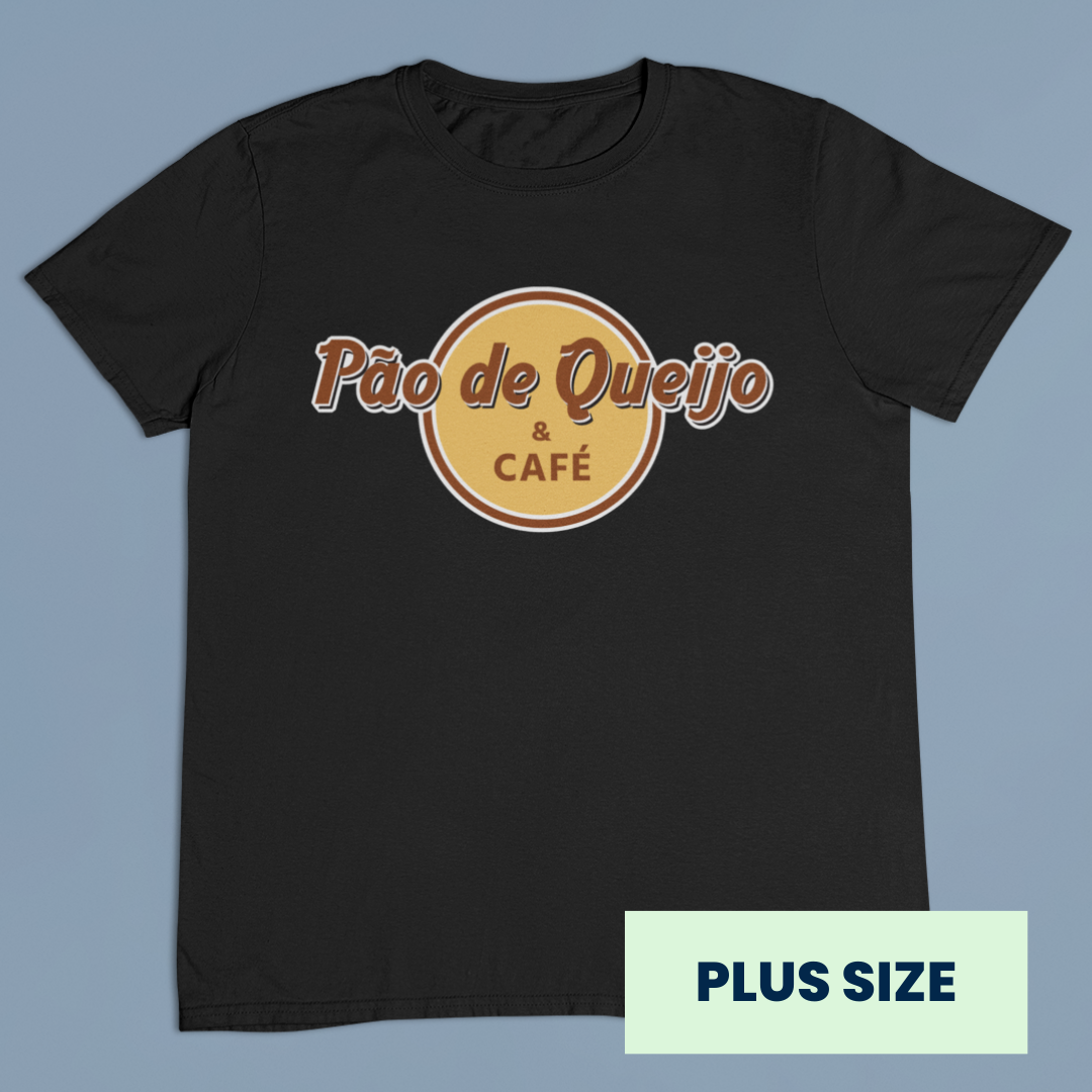 CAMISETA PLUS SIZE PÃO DE QUEIJO E CAFÉ