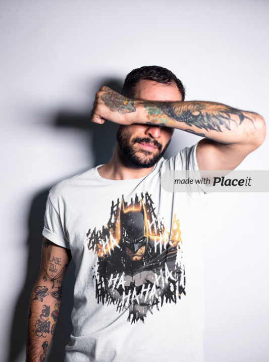 Nome do produto: Camiseta Personalizada | Royal Red Clth. | Batman Ha Ha Ha