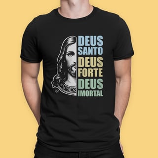 Camiseta Deus Santo