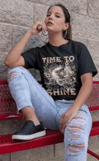 Camiseta Classica Time To Shine