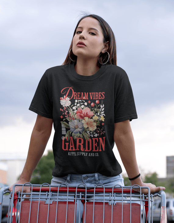Camiseta Classica Dream Vibes Garden