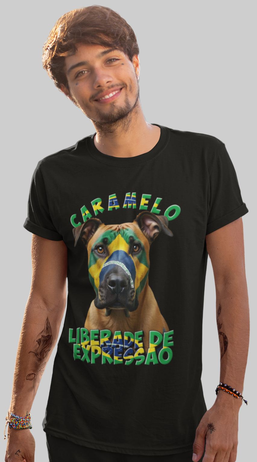Camiseta Cão Caramelo Patriota