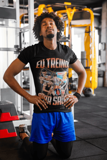 Nome do produto Camiseta Eu Treino por Saúde (Estampa na Frente)