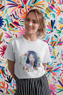 Nome do produto CAMISETA FEMININA IU FLOWERS