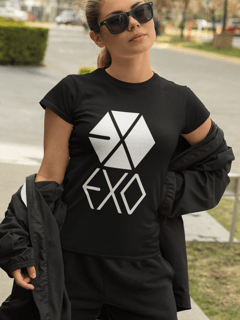 Nome do produto CAMISETA FEMININA - EXO