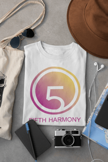 Nome do produto CAMISETA UNISEX FIFTH HARMONY LOGO