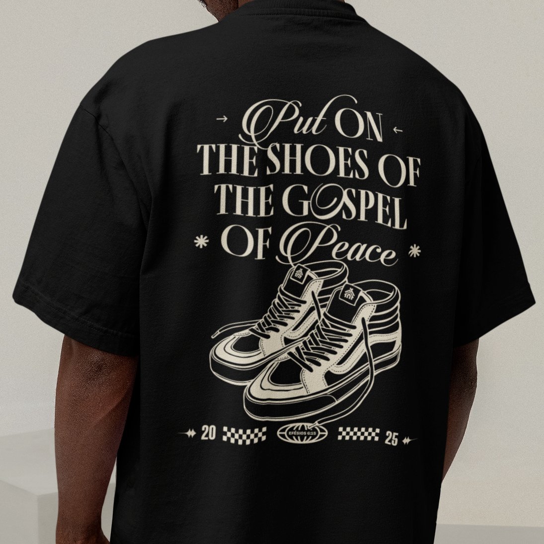 Nome do produto: CAMISETA OVERSIZED - CALÇADO DA PAZ