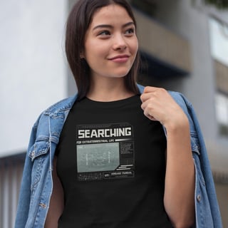 Nome do produto Procurando | Camiseta Unissex
