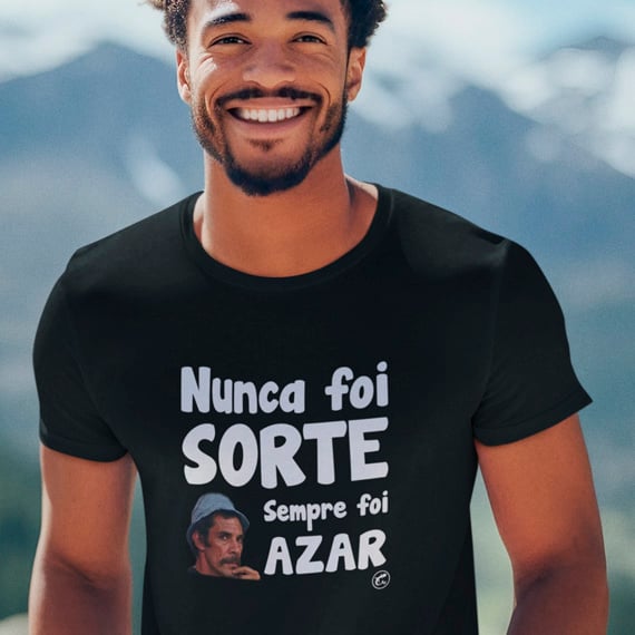 Nome do produto: Camiseta de Boteco Nunca foi Sorte, sempre foi Azar