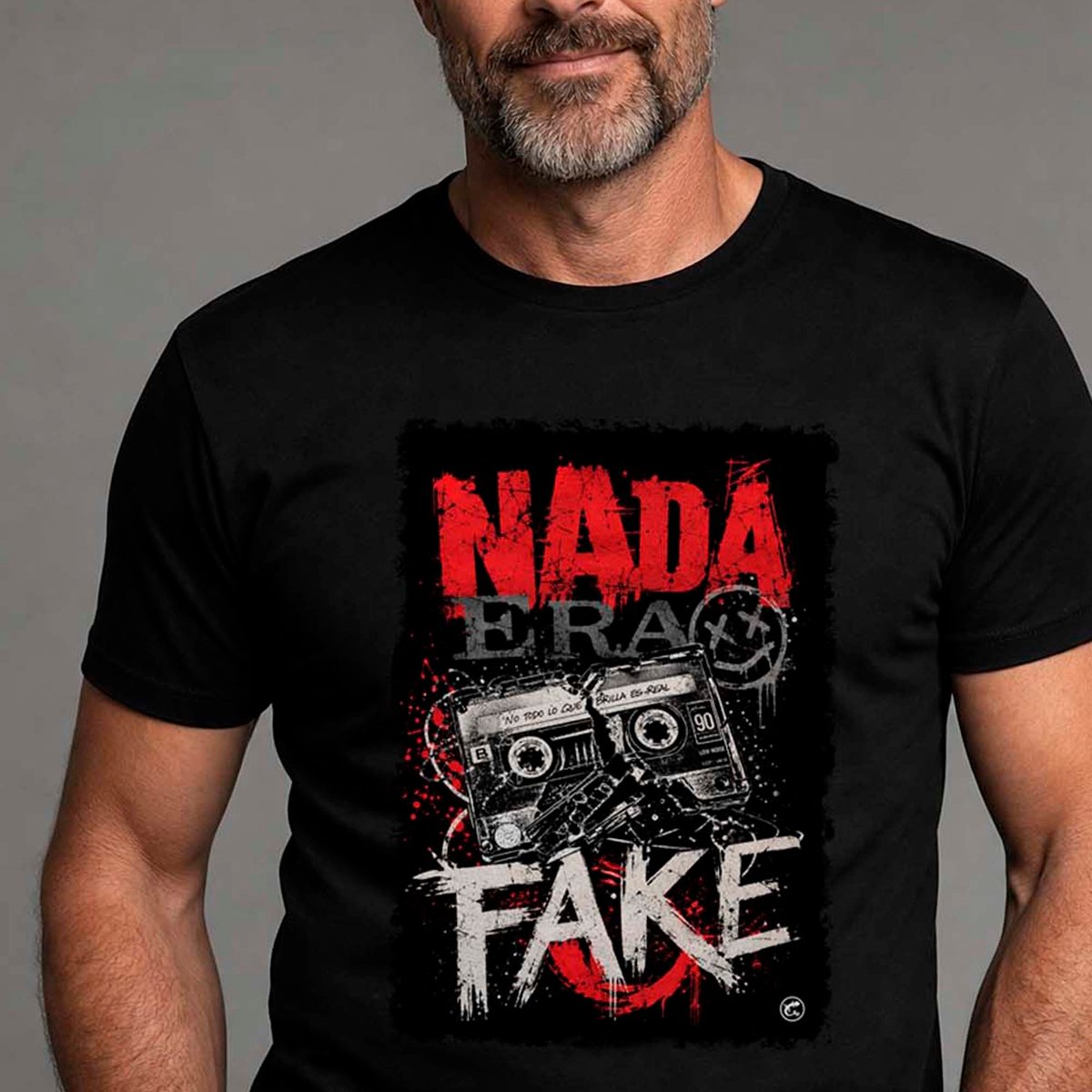 Nome do produto: Camiseta Nada era Fake