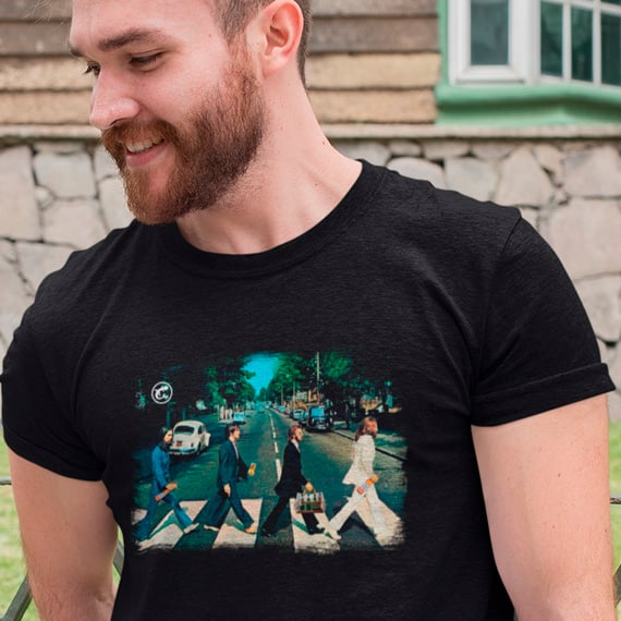 Nome do produto: Camiseta de Boteco Os Beatles na Abbey Road