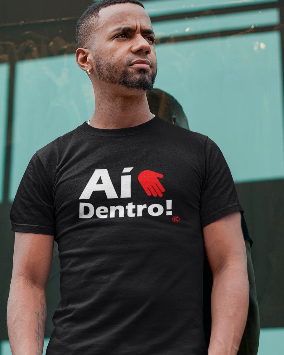 Nome do produto: Camiseta Ai dentro!