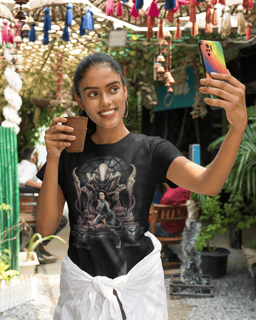 ALIEN: O Rei, a Rainha e um Gato