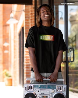 Nome do produto Camiseta Oversized Rootswear Reggae Unissex (Branca/Preta)