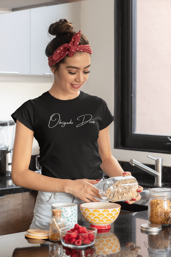 Camiseta Feminina - Obrigado Deus
