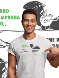 Camiseta -  PASSARINHO QUE ACOMPANHA MORCEGO...